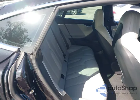 2016 Tesla Model S 90D/P100D/P85D/P90D z USA, uszkodzony, nr VIN 5YJSA1E46GF133235